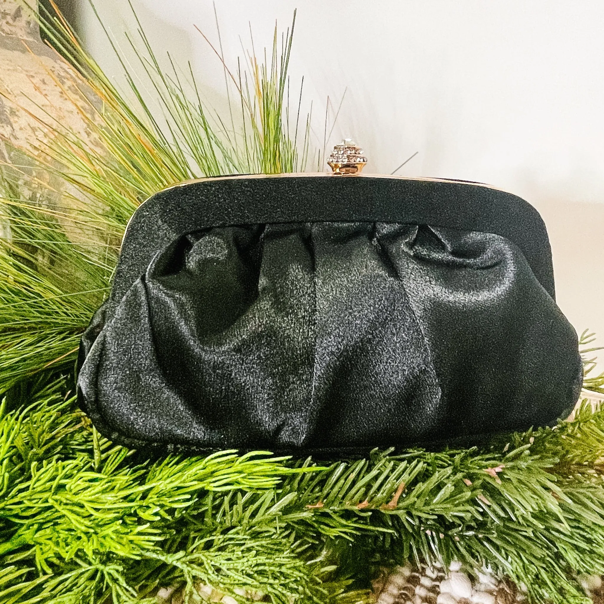 All Things Pretty Clutch