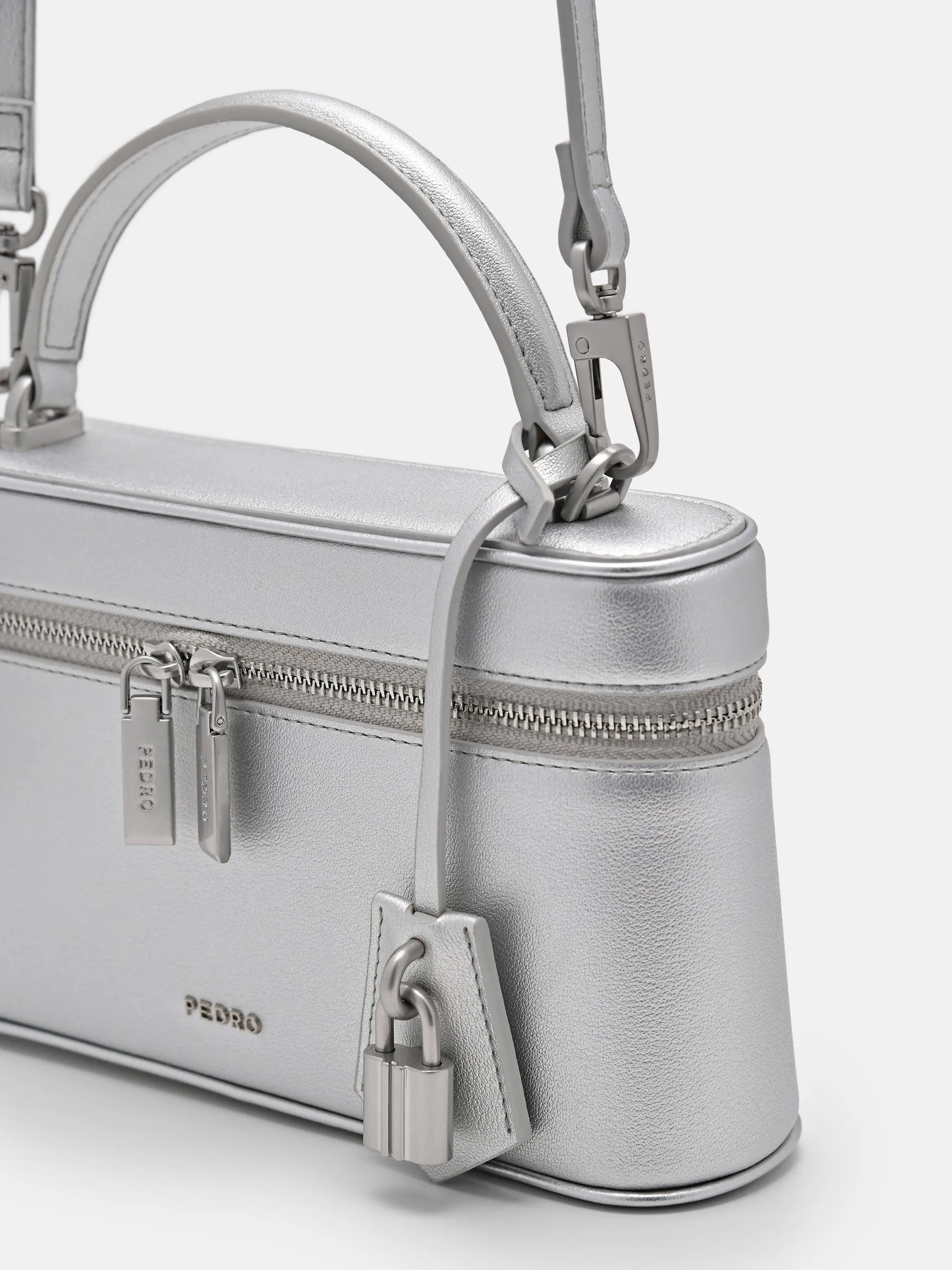 Ari Shoulder Bag