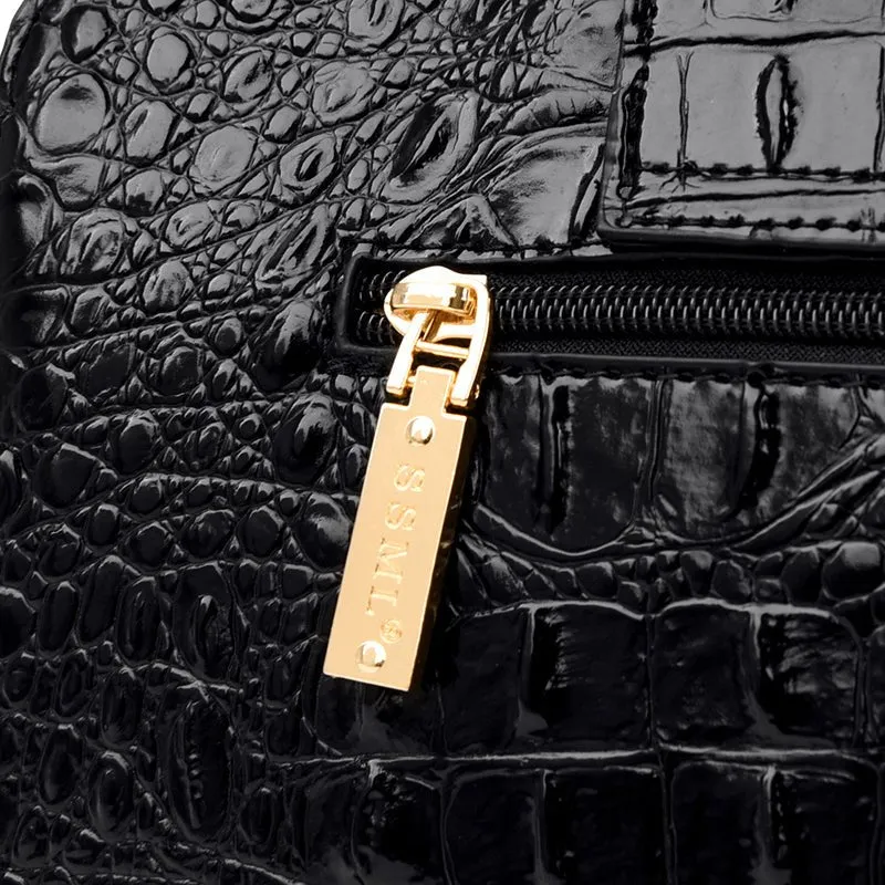 Auburnyx Exotic Chic Pouch