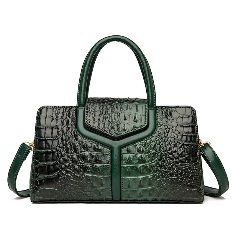 Auburnyx Exotic Chic Pouch
