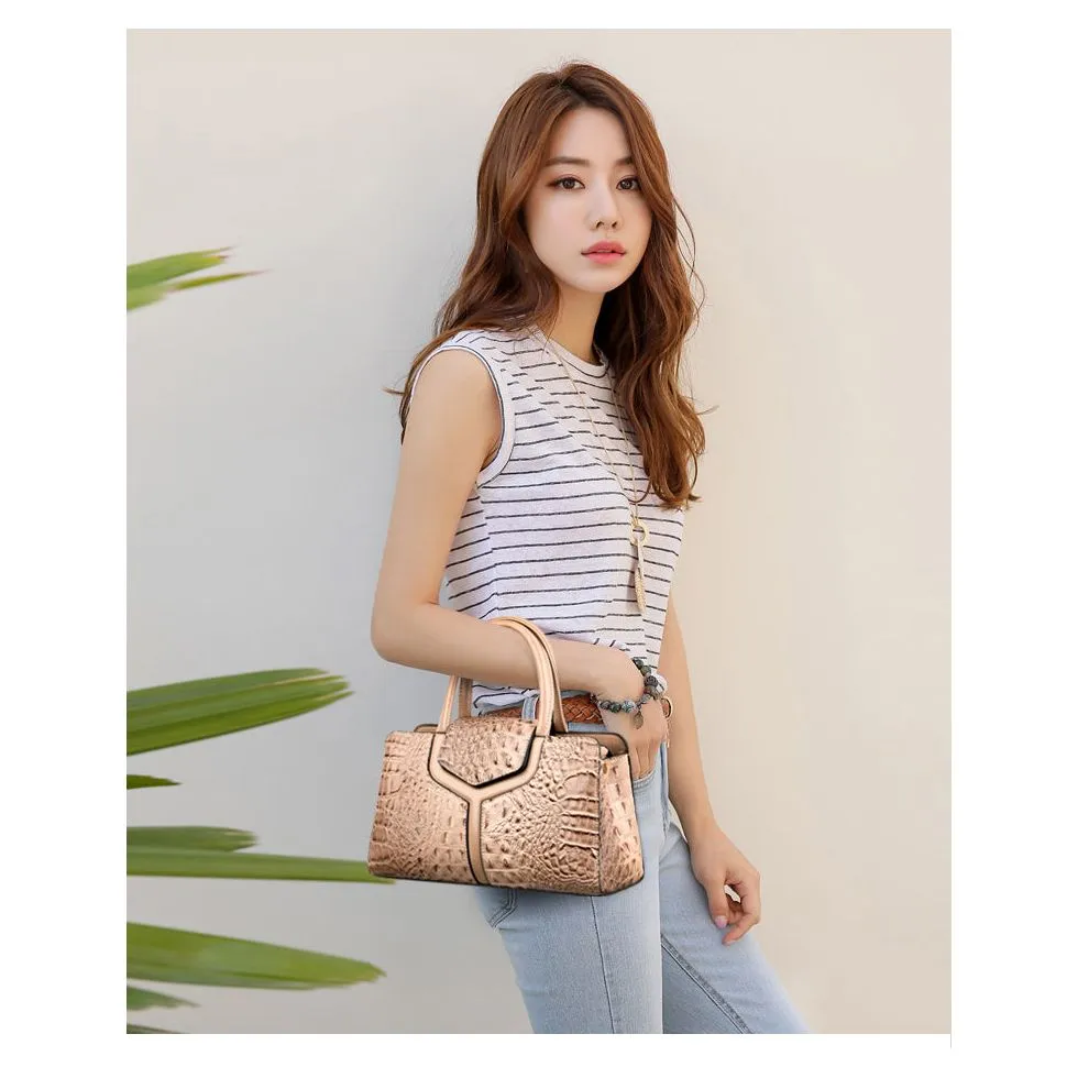 Auburnyx Exotic Chic Pouch