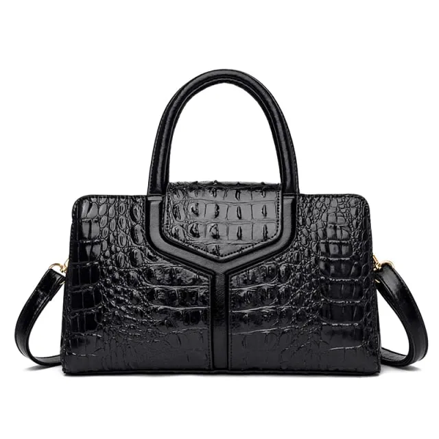 Auburnyx Exotic Chic Pouch