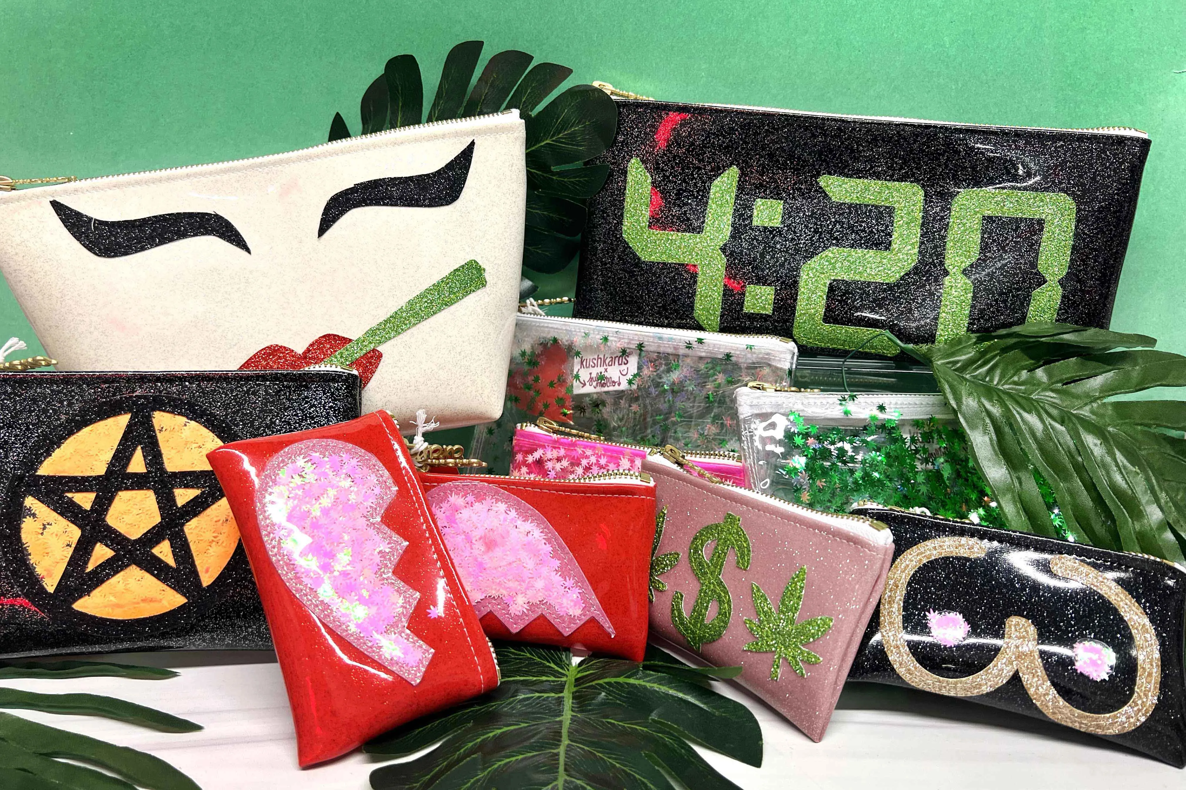 Best Buds Kush Keychain Klutch Set! 🌿✨