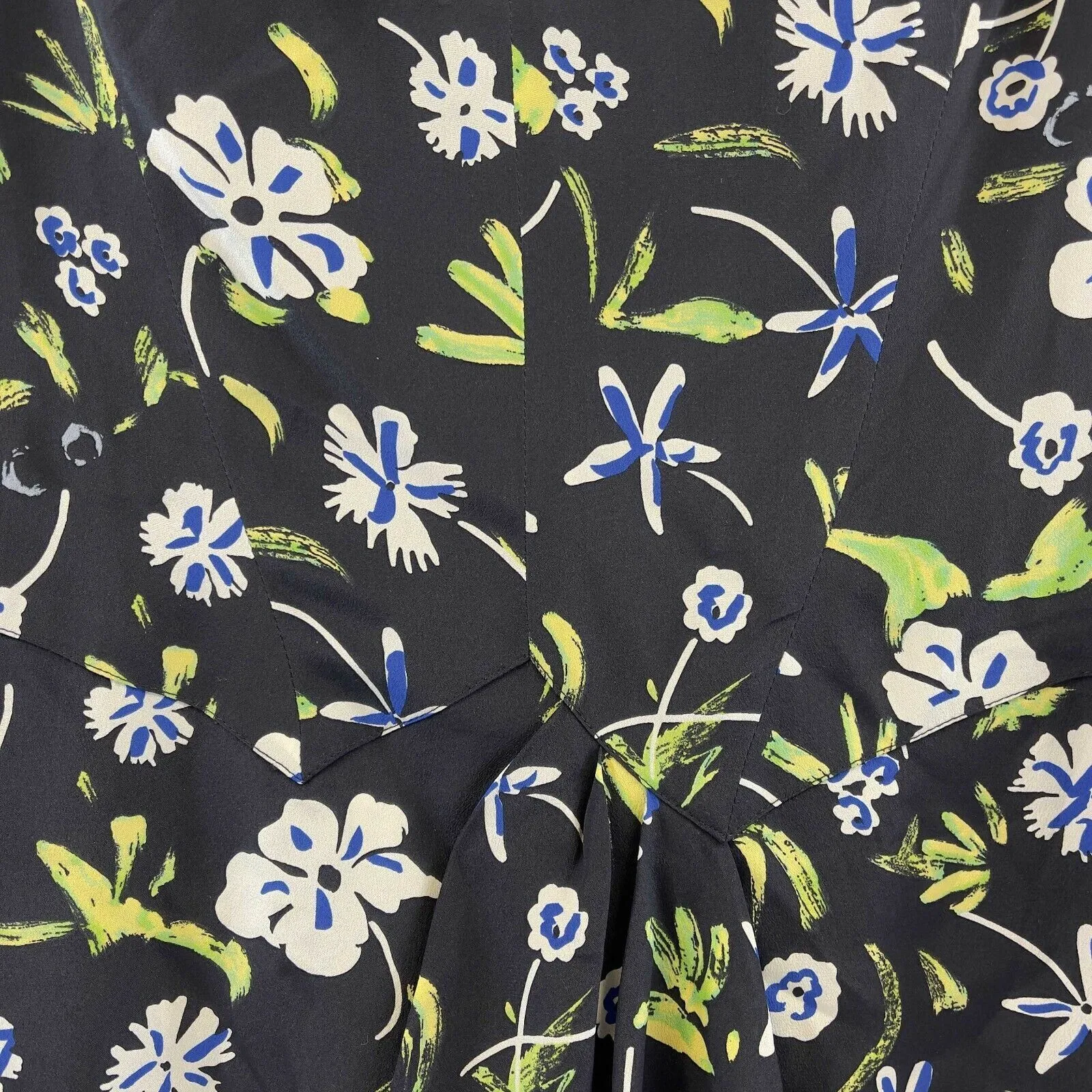Chanel - Vintage 97P Silk Floral Dress