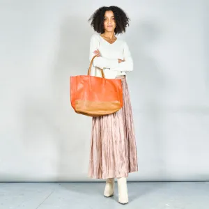 Elegant tote bag with sturdy handles wholesale