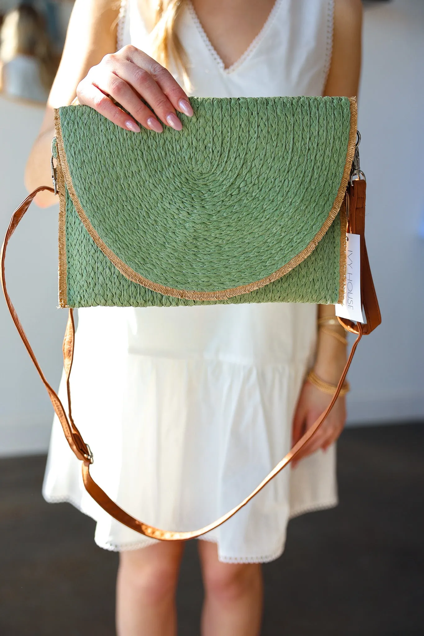 Frayed Trim Straw Crossbody/Clutch