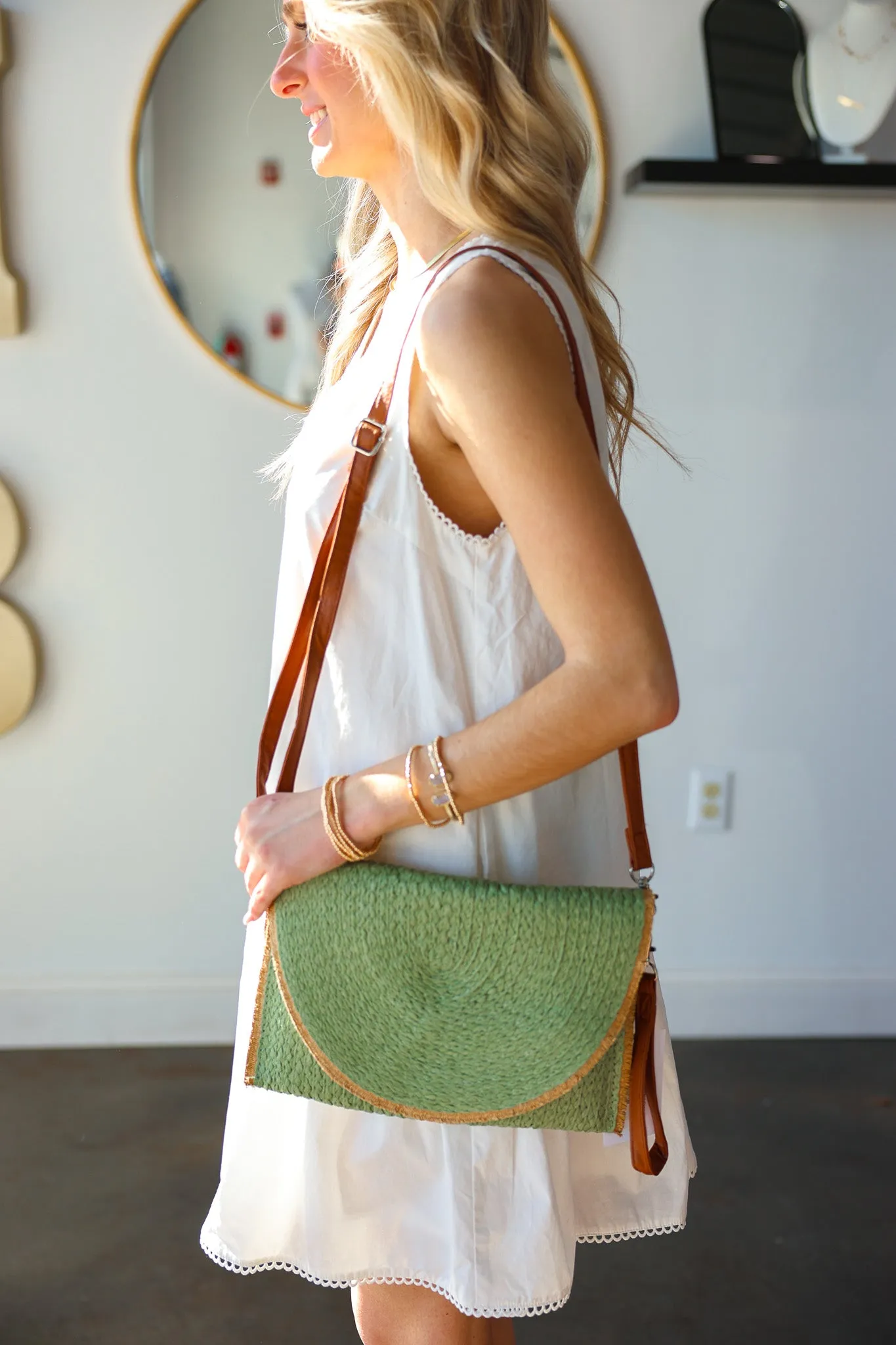 Frayed Trim Straw Crossbody/Clutch