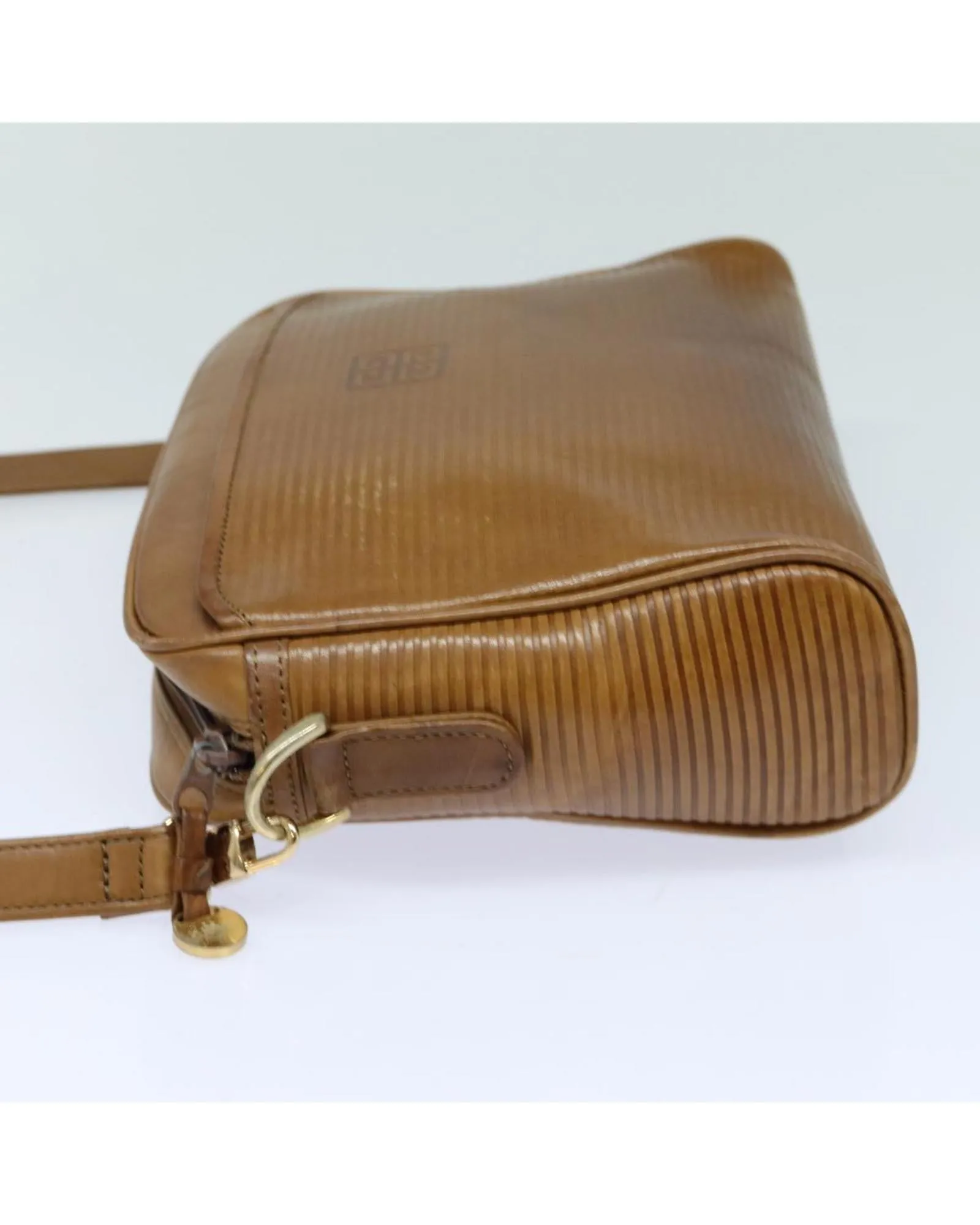 Leather Shoulder Bag with Handle and Classic Design