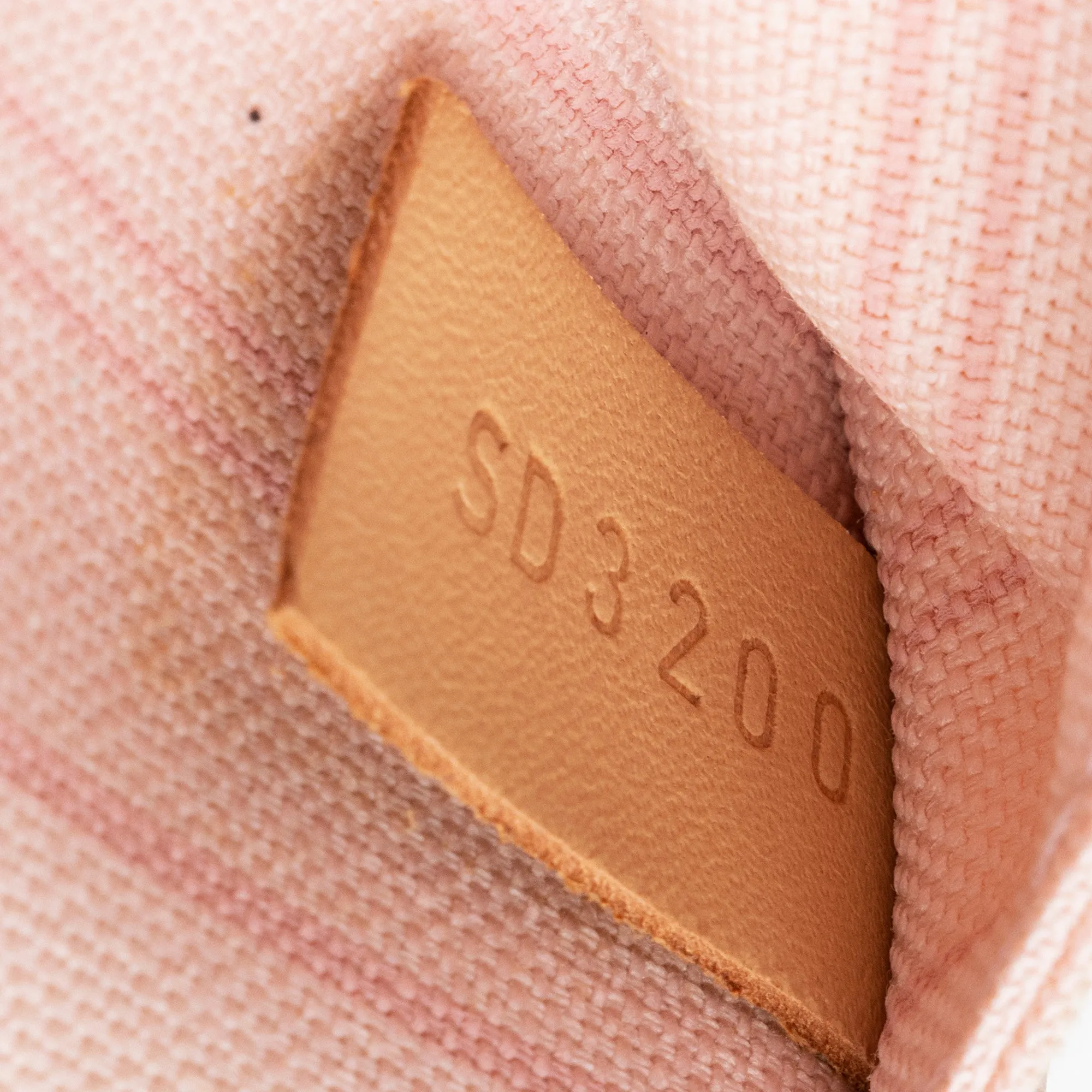 Louis Vuitton Damier Azur Neverfull MM Tote (SHF-22352)