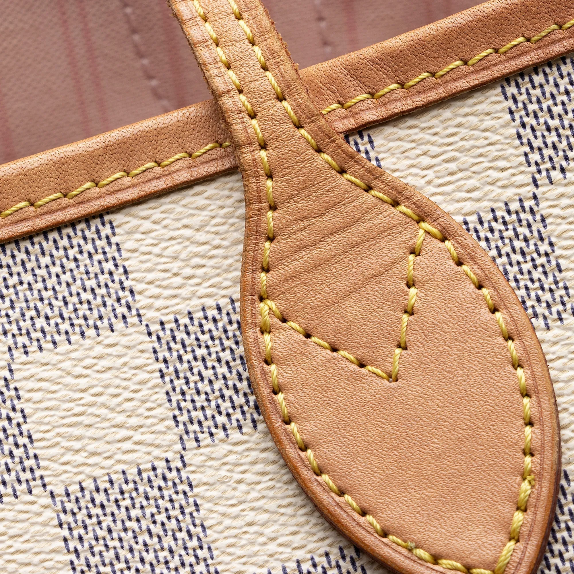 Louis Vuitton Damier Azur Neverfull MM Tote (SHF-22352)