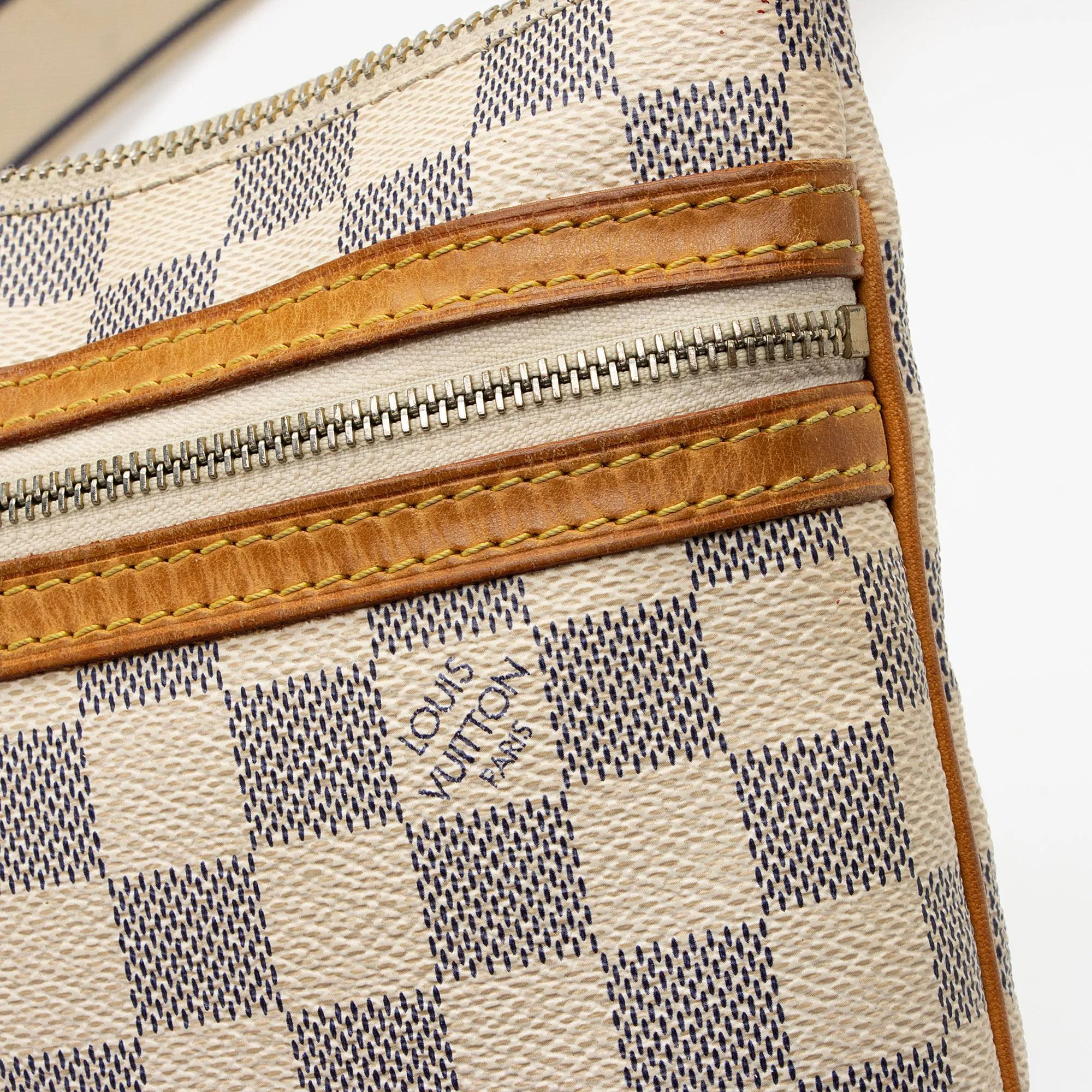 Louis Vuitton Damier Azur Pochette Bosphore Messenger Bag (SHF-BRPpFe)