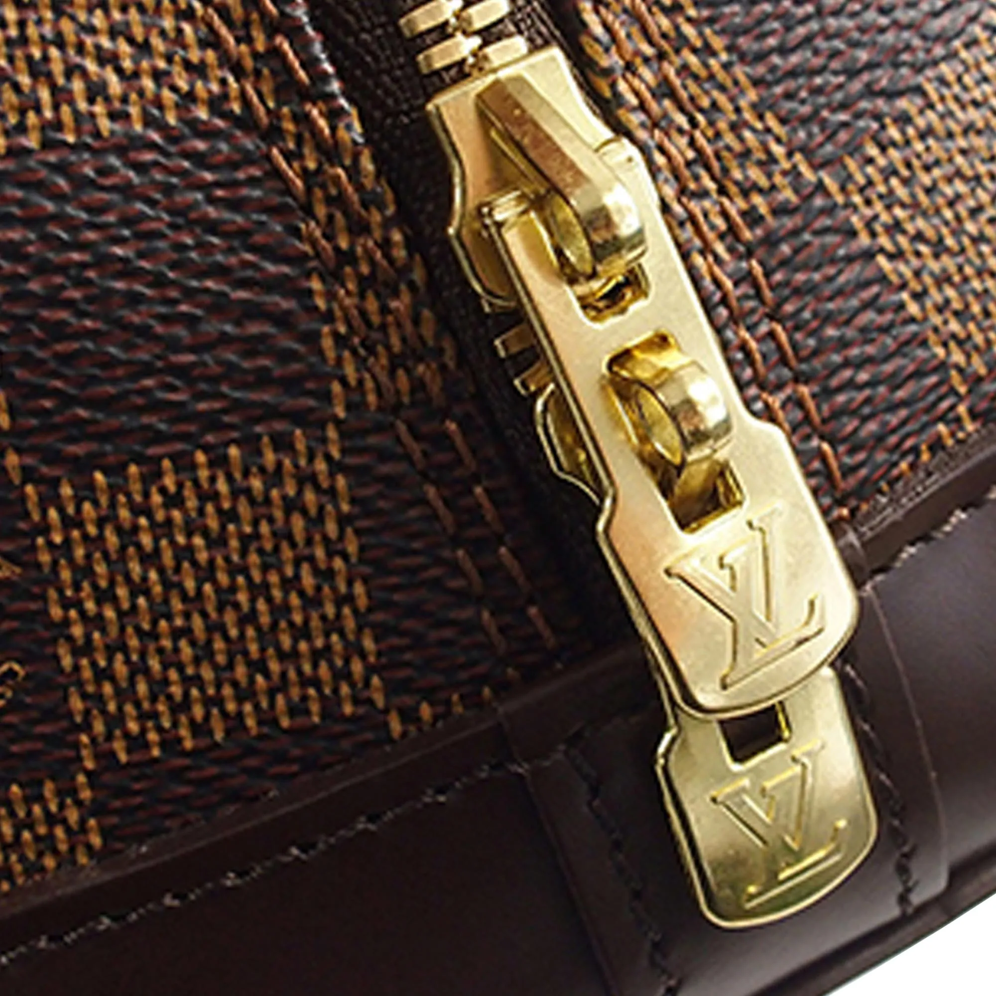 Louis Vuitton Damier Ebene Alma MM (SHG-35649)