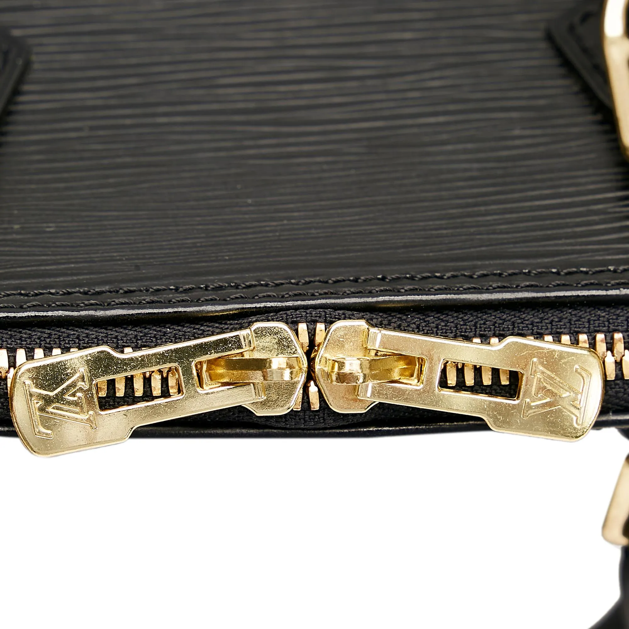 Louis Vuitton Epi Alma PM (SHG-TZ8qaf)
