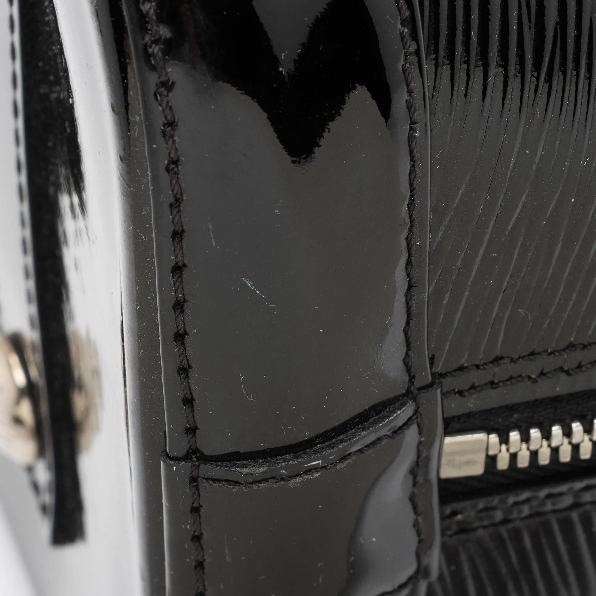 Louis Vuitton Epi Electric Alma PM Satchel (SHF-23580)