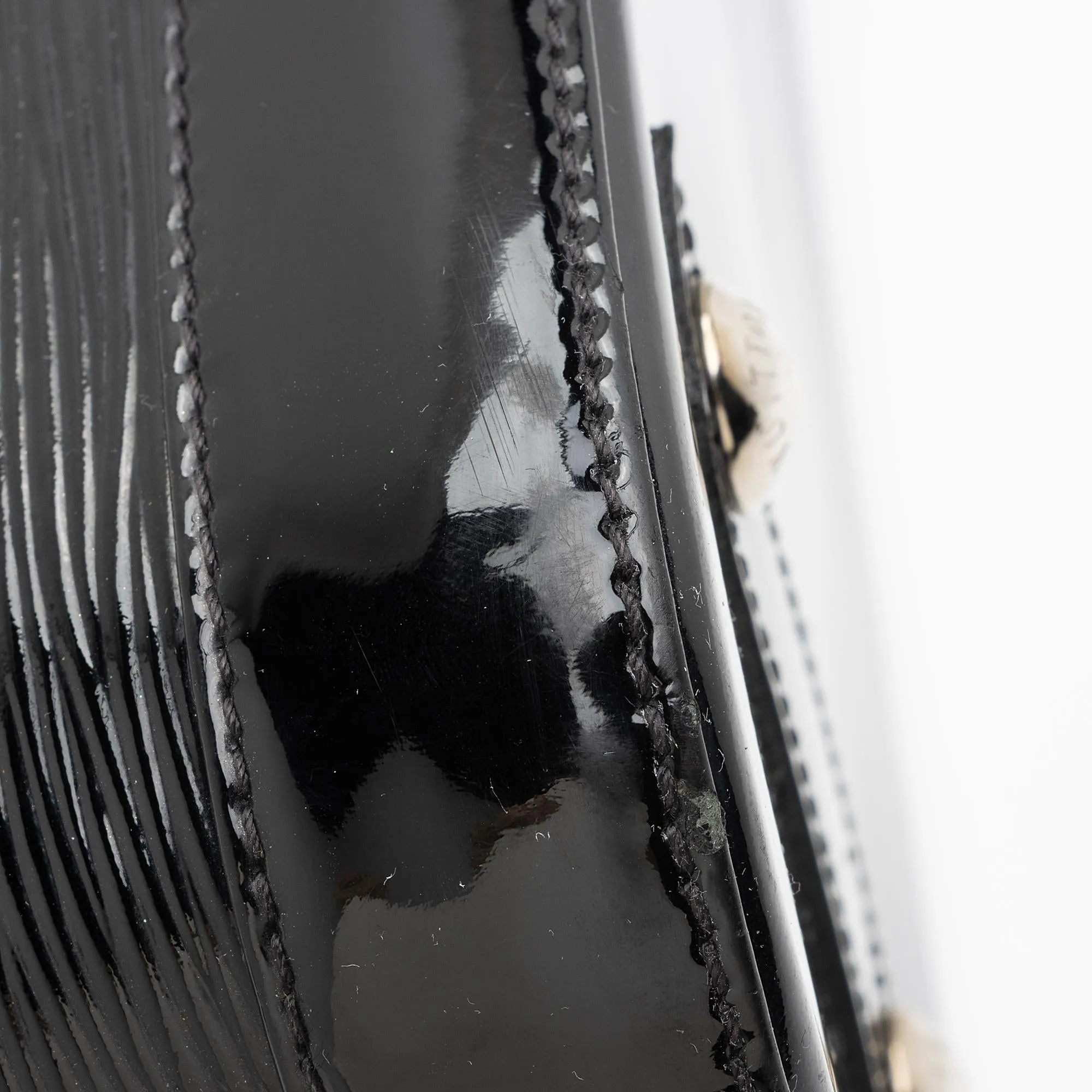 Louis Vuitton Epi Electric Alma PM Satchel (SHF-23580)