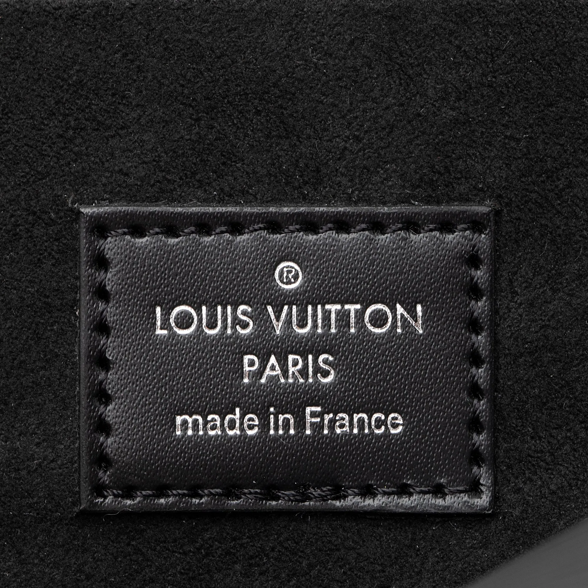 Louis Vuitton Epi Leather Felicie Pochette (SHF-23719)
