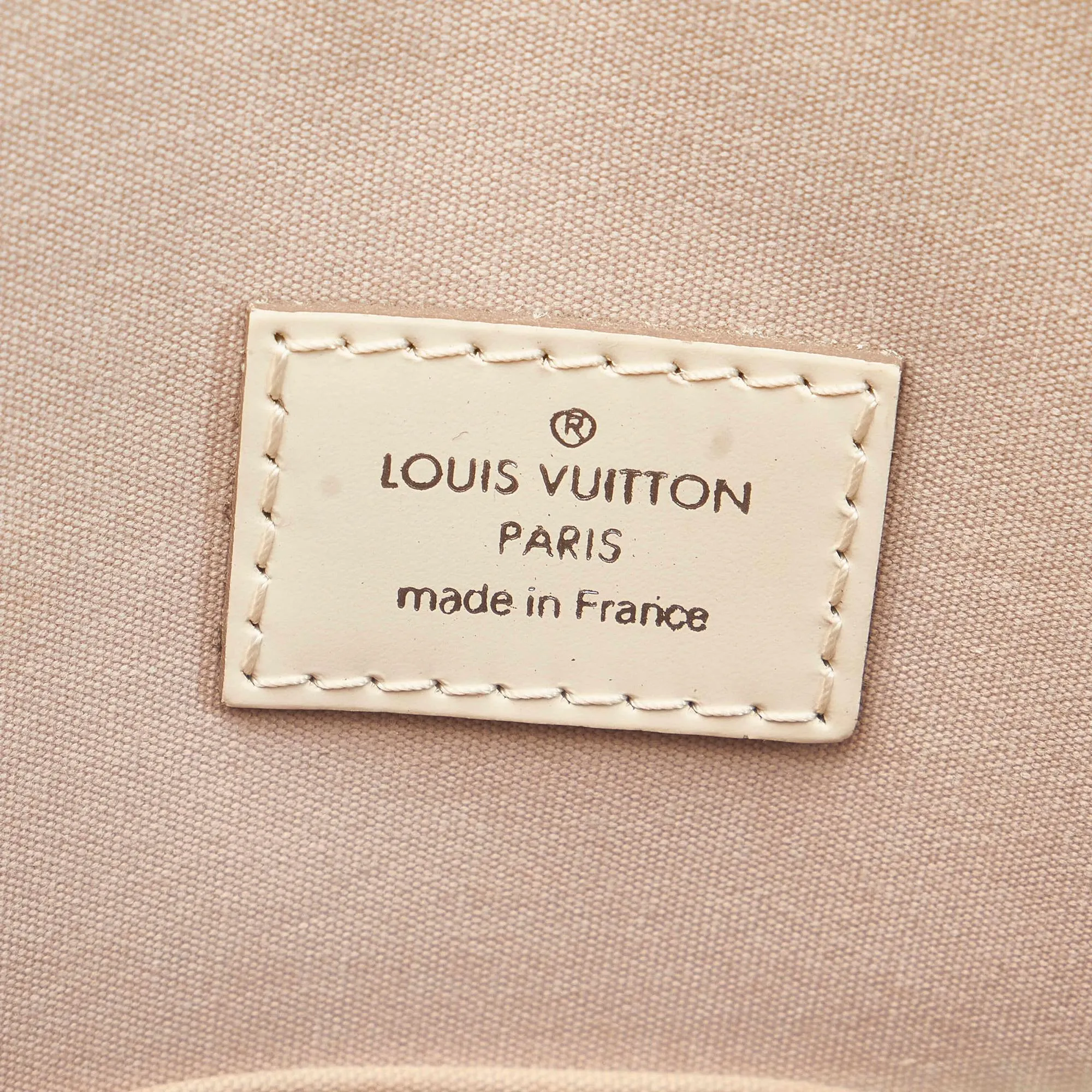 Louis Vuitton Epi Lockit Vertical (SHG-30113)