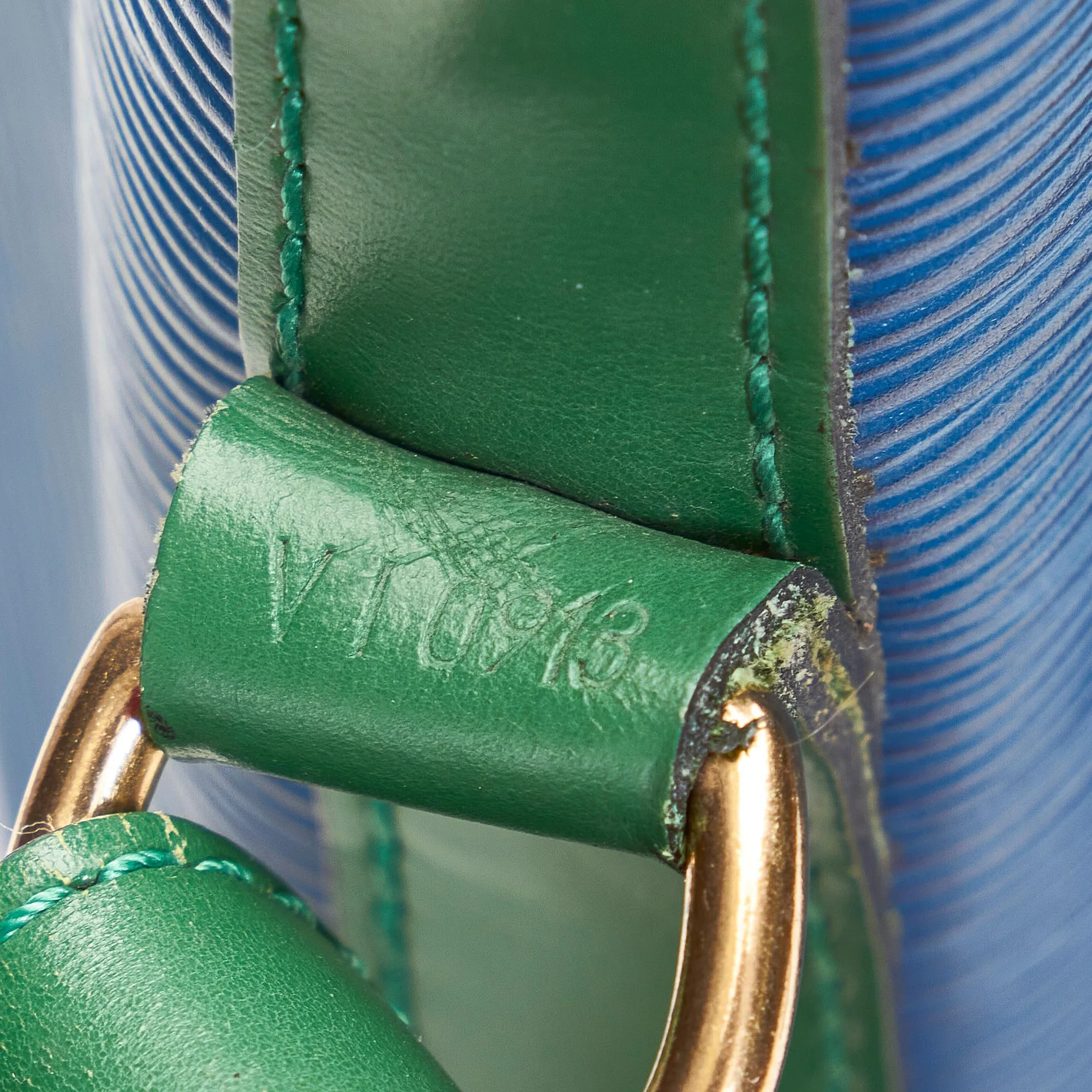 Louis Vuitton Epi Noe Tricolor (SHG-26115)