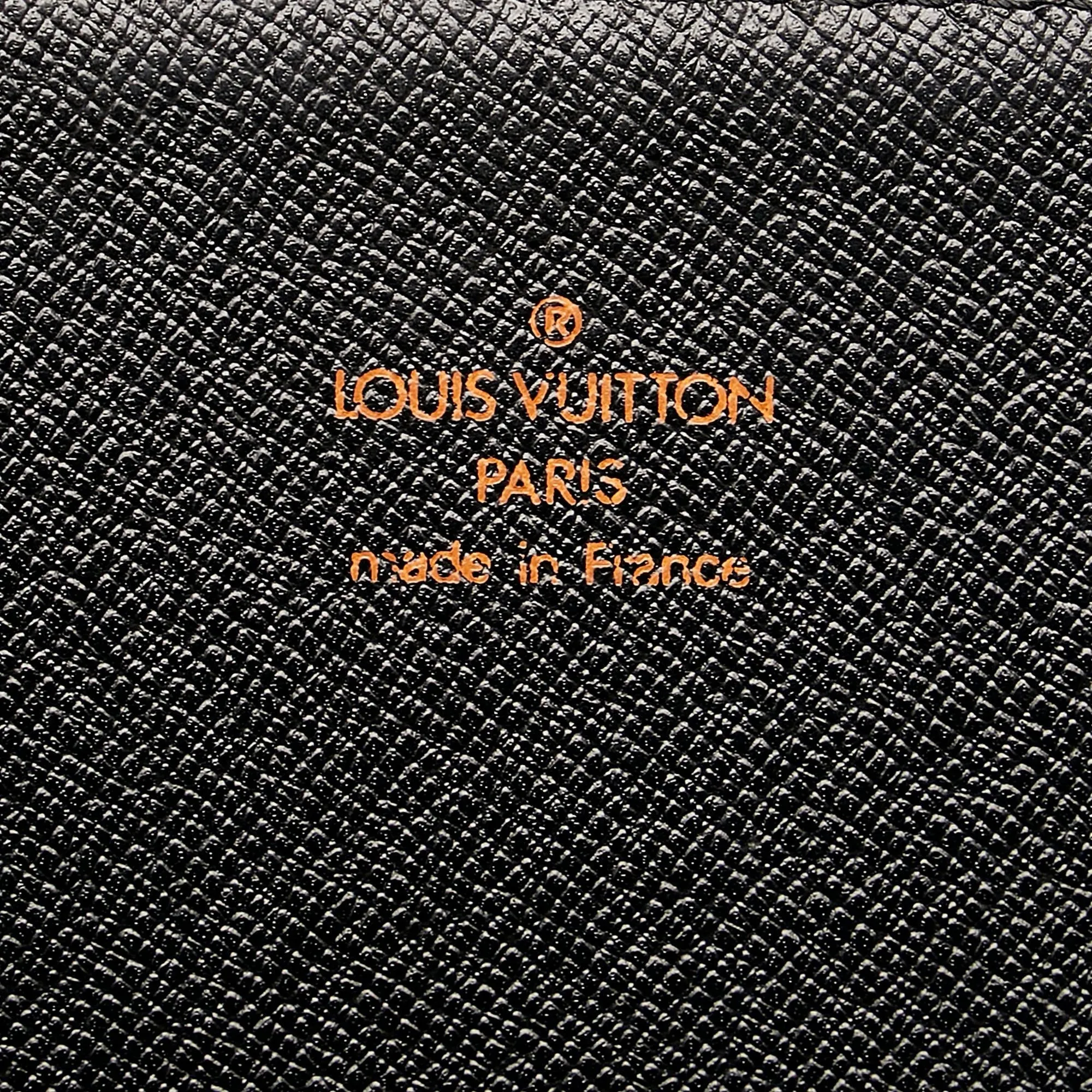 Louis Vuitton Epi Pochette Jour GM (SHG-30793)