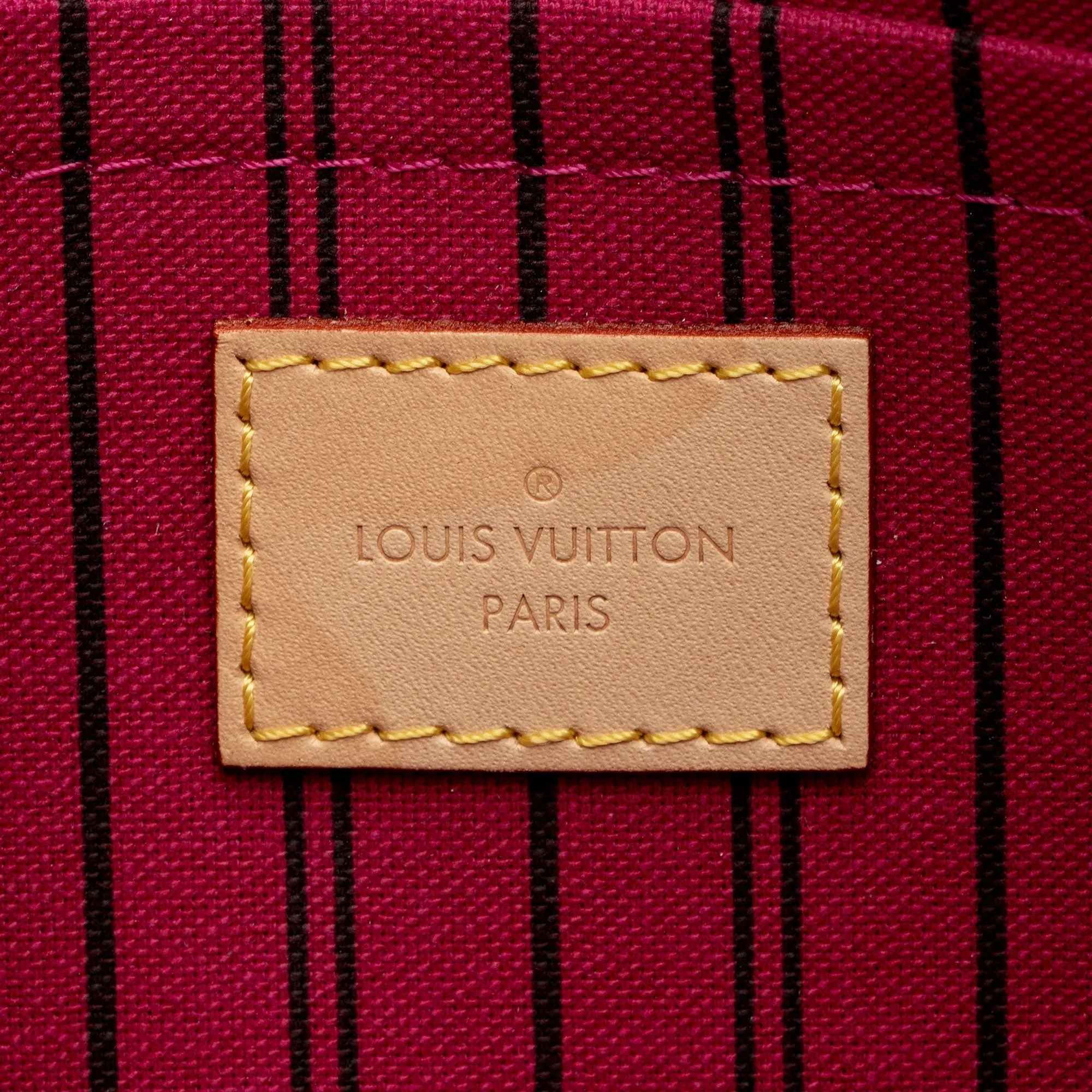Louis Vuitton Monogram Canvas Neverfull MM Pochette (SHF-RrBOde)