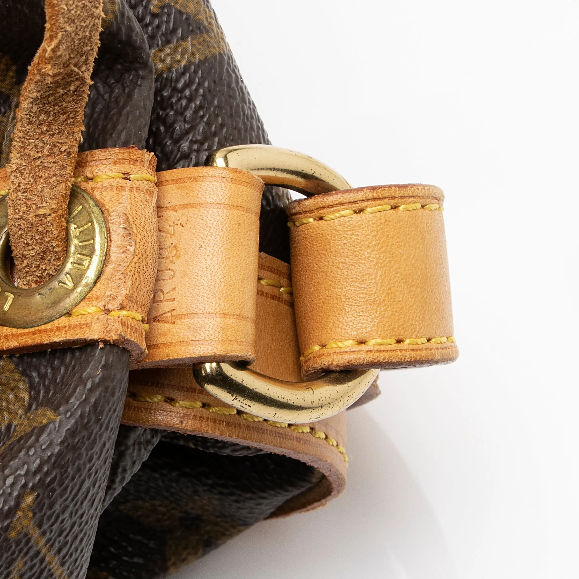 Louis Vuitton Monogram Canvas Petit Noe Shoulder Bag (SHF-qUiBgQ)