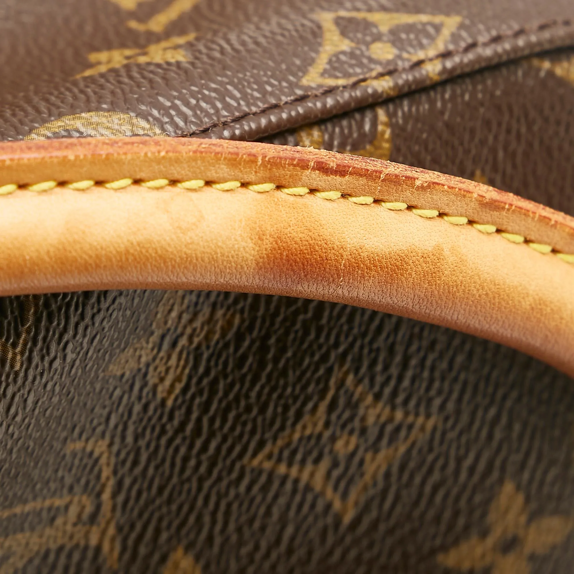 Louis Vuitton Monogram Looping MM (SHG-35622)
