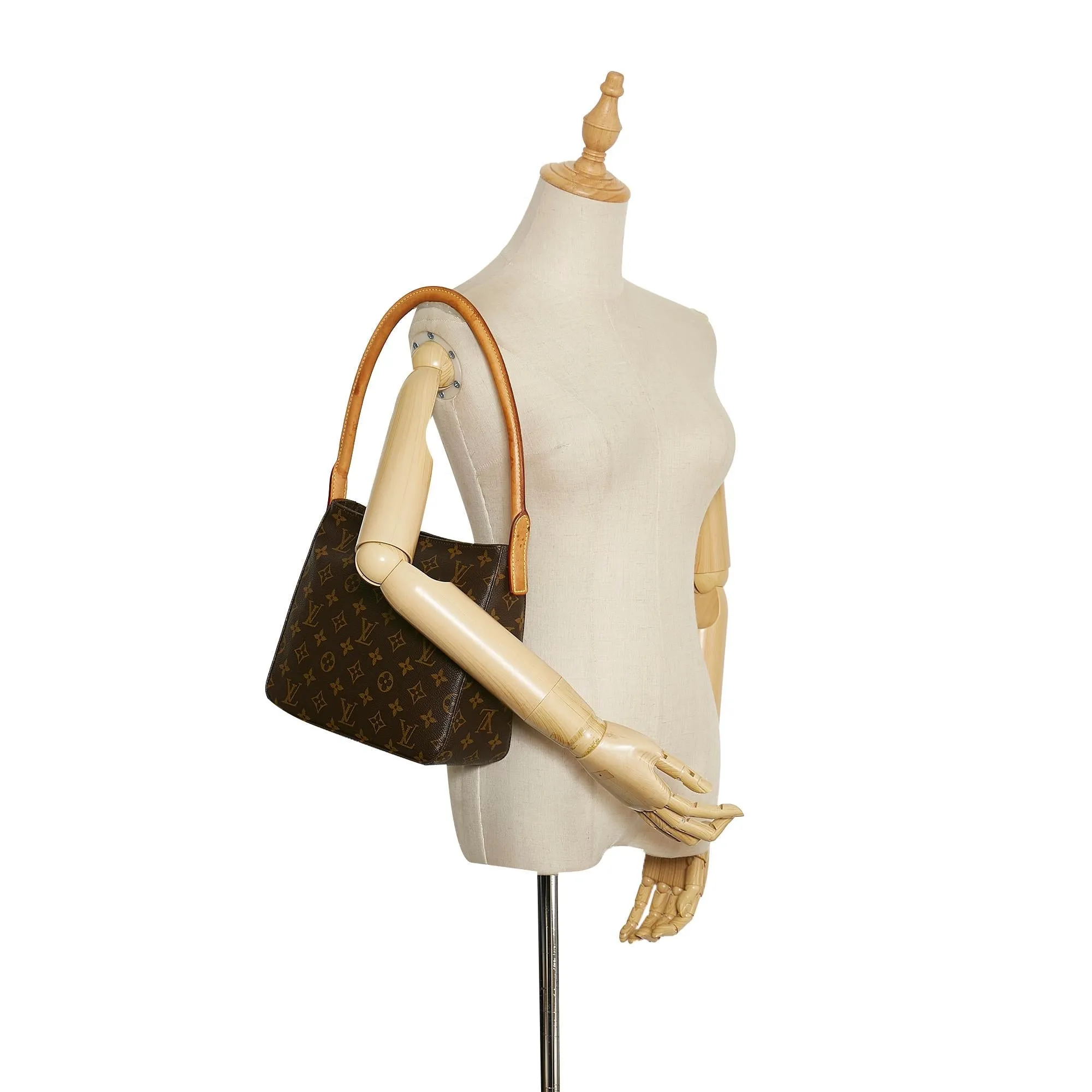 Louis Vuitton Monogram Looping MM (SHG-35622)