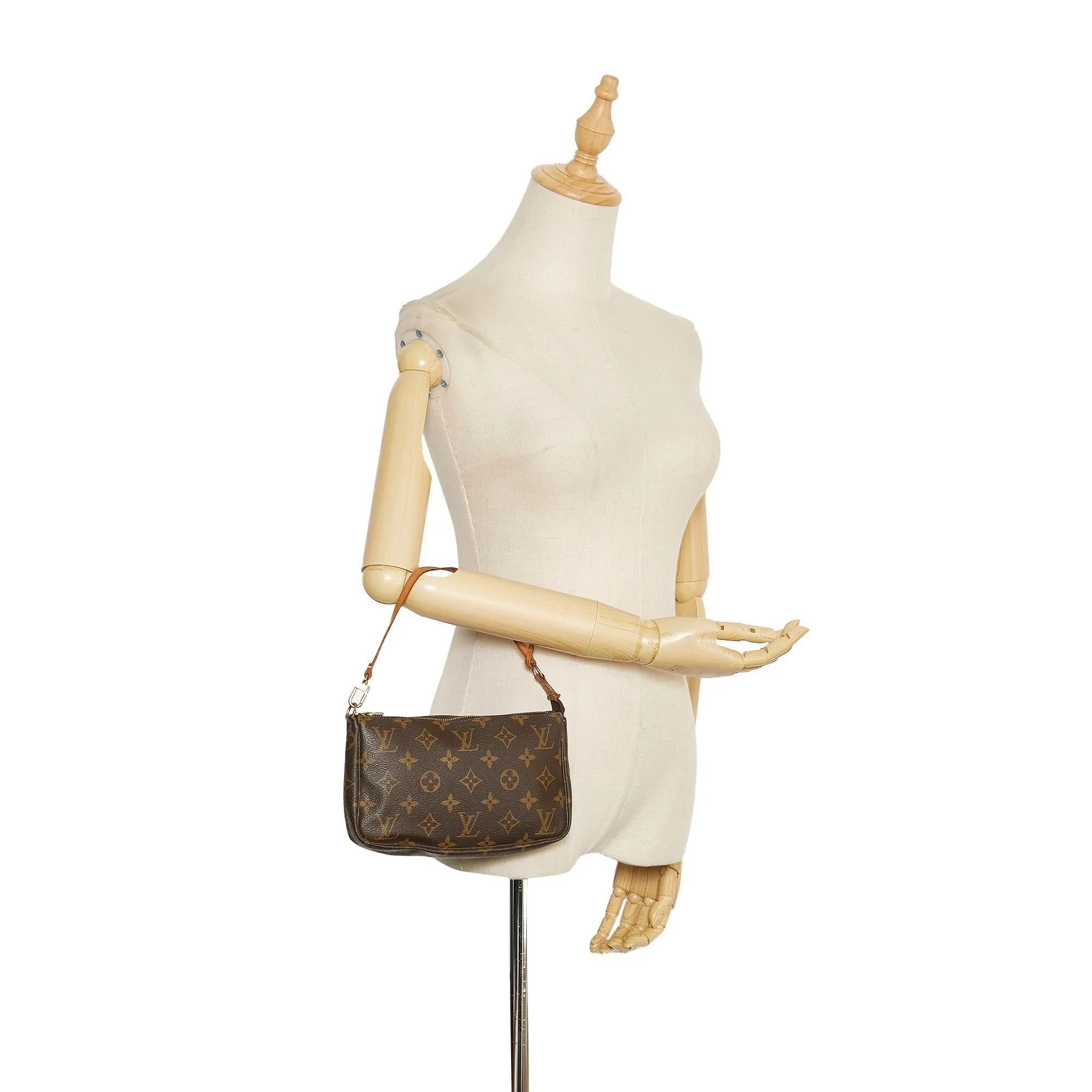 Louis Vuitton Monogram Pochette Accessoires (SHG-35623)