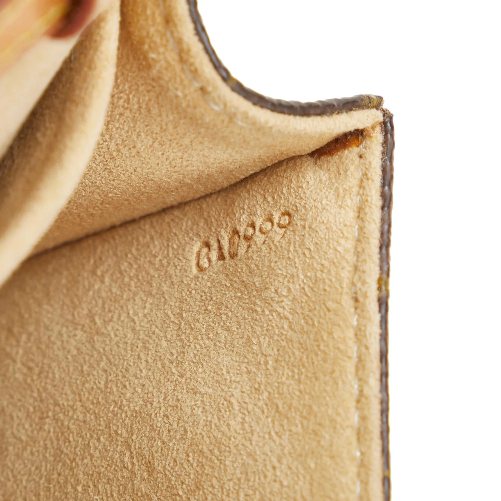 Louis Vuitton Monogram Pochette Twin GM (SHG-NCfBFH)