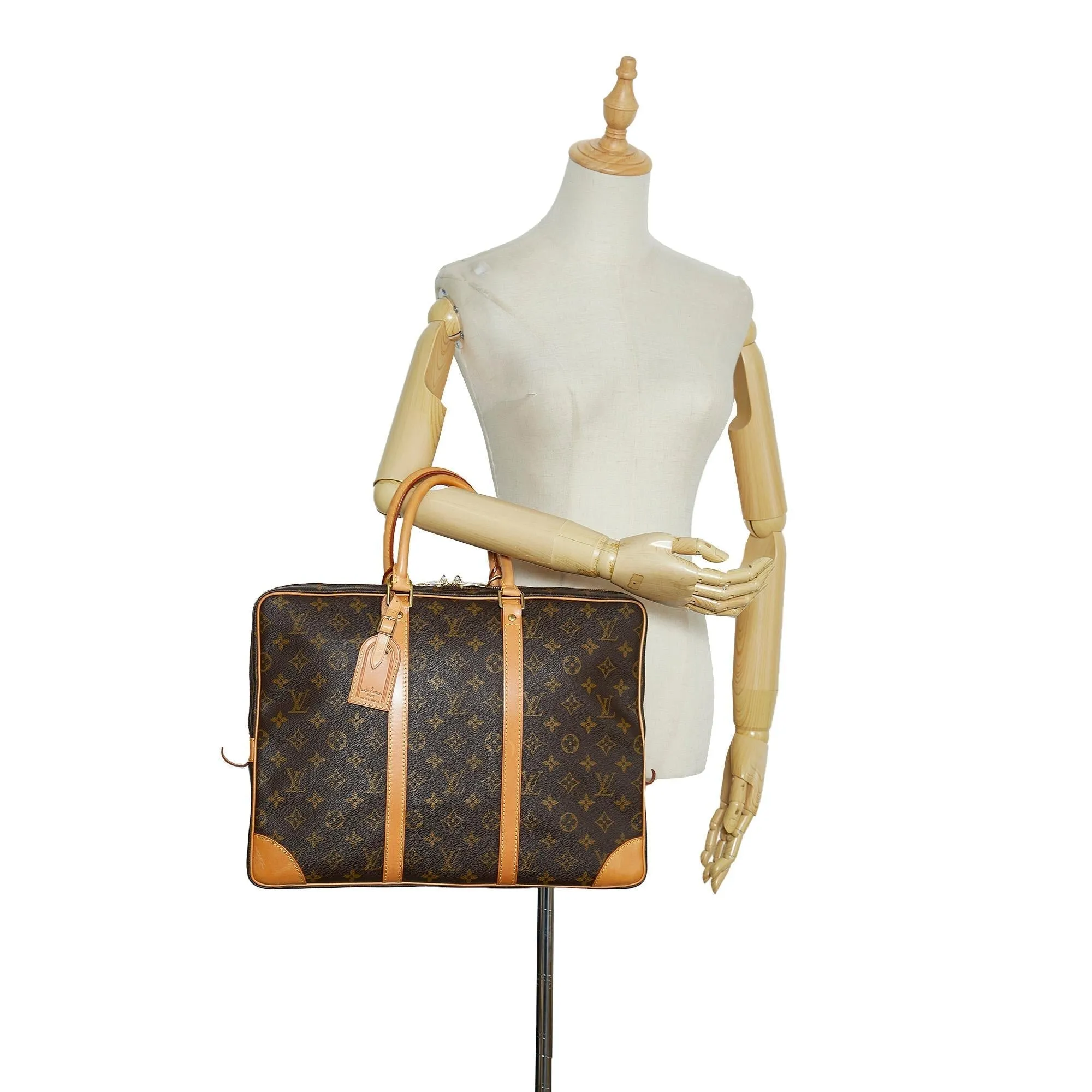 Louis Vuitton Monogram Porte Documents Voyage (SHG-6INcpX)
