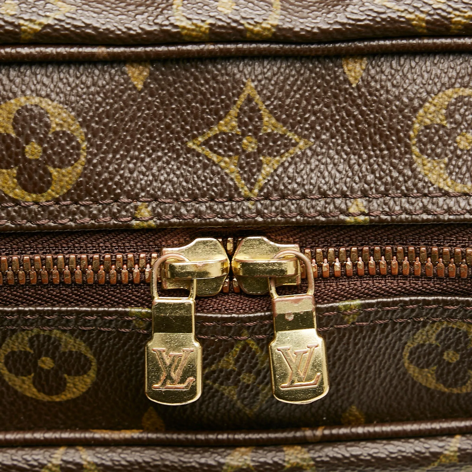 Louis Vuitton Monogram Sac Bosphore (SHG-37831)