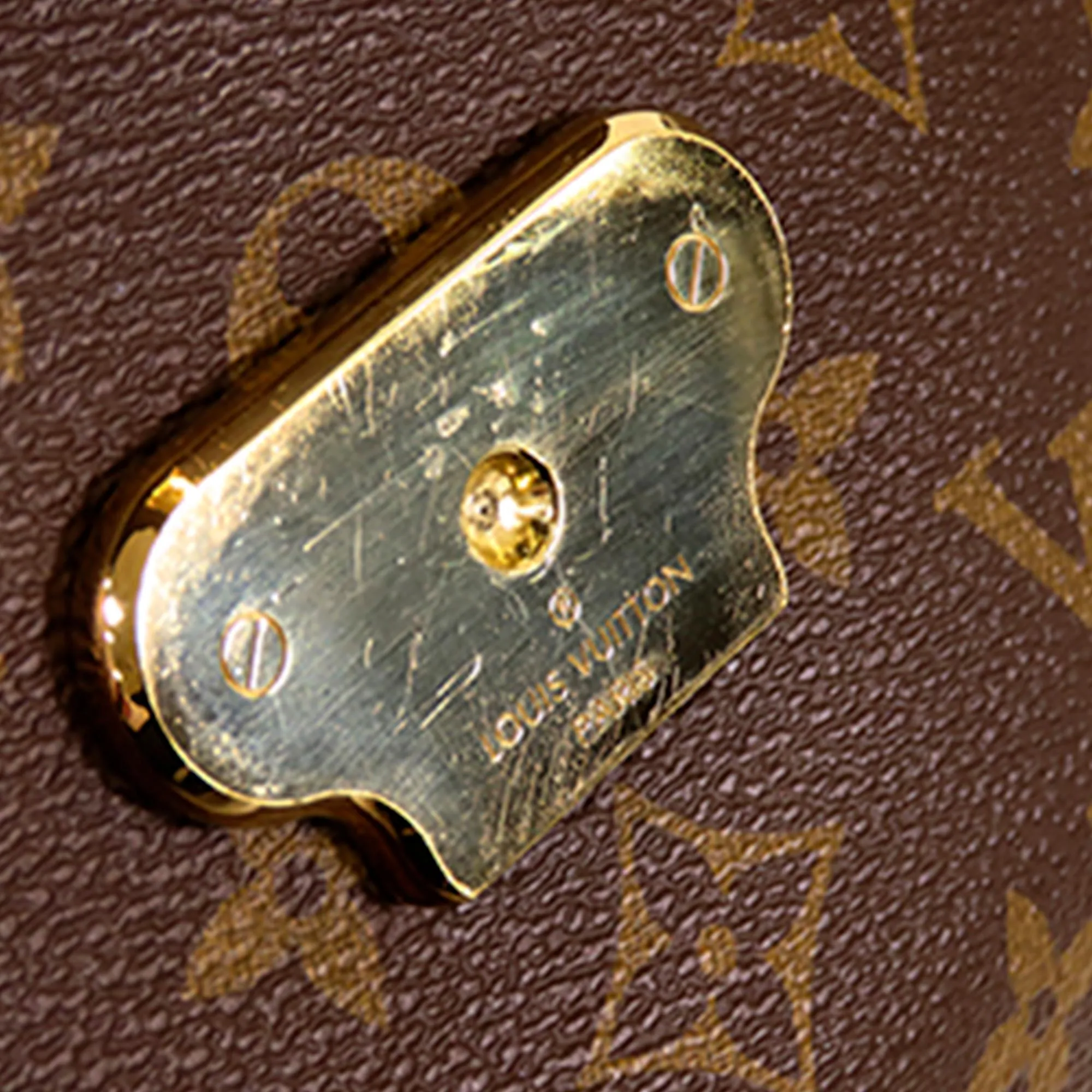 Louis Vuitton Monogram Saint Placide (SHG-ix5oDA)