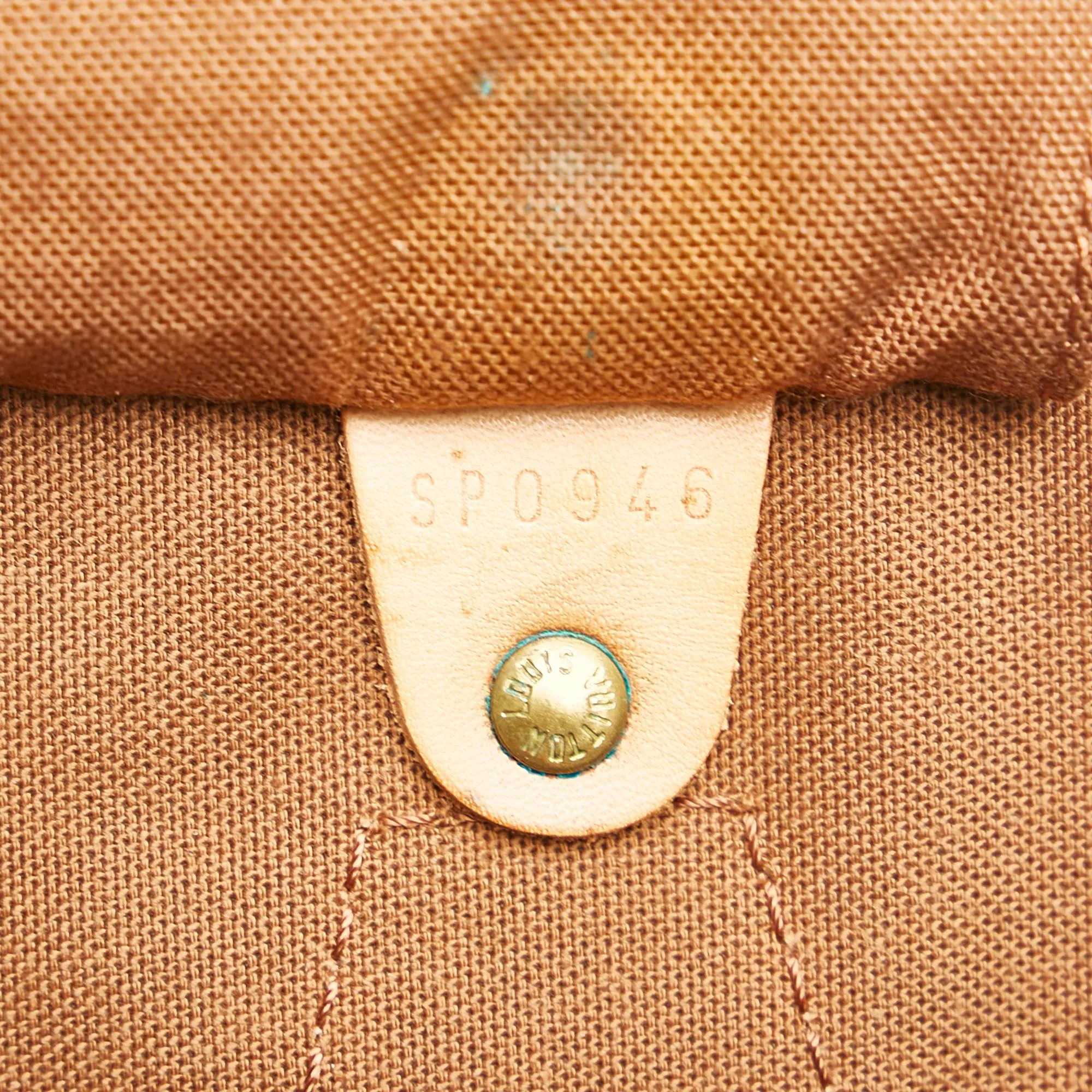 Louis Vuitton Monogram Speedy 40 (SHG-zkIHo7)
