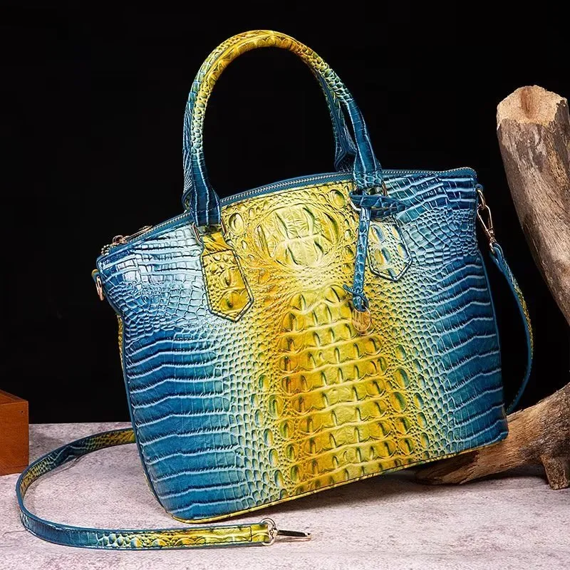 Veltique's Chic Carry-All Tote