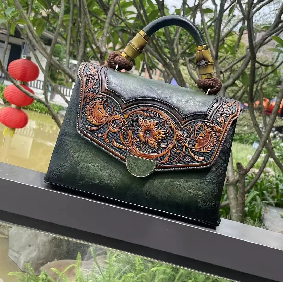Women's Retro Embossed Handbag